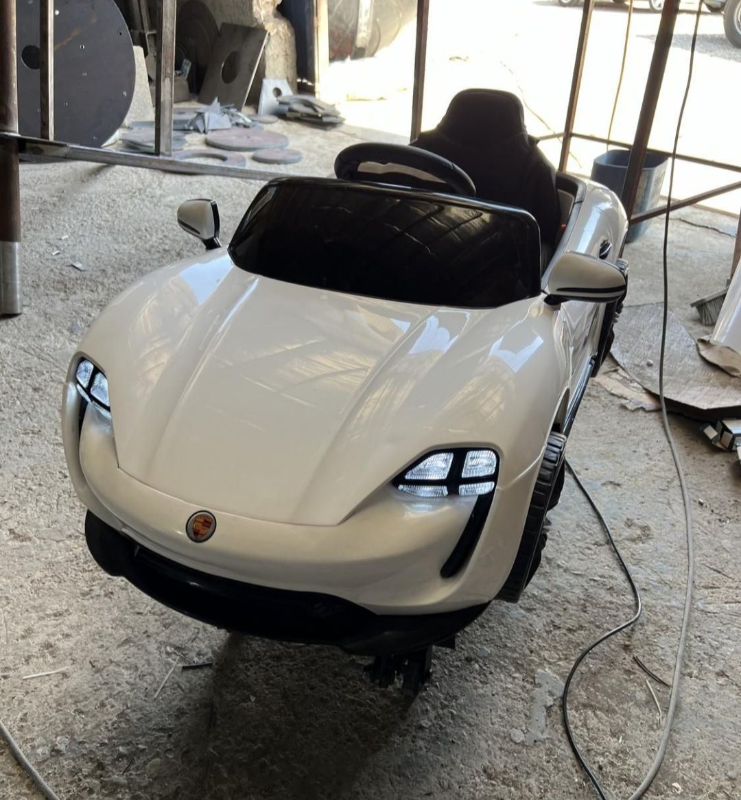 تکان دهنده ماشین سایز متوسط در خانه کودک - محصول شادلین