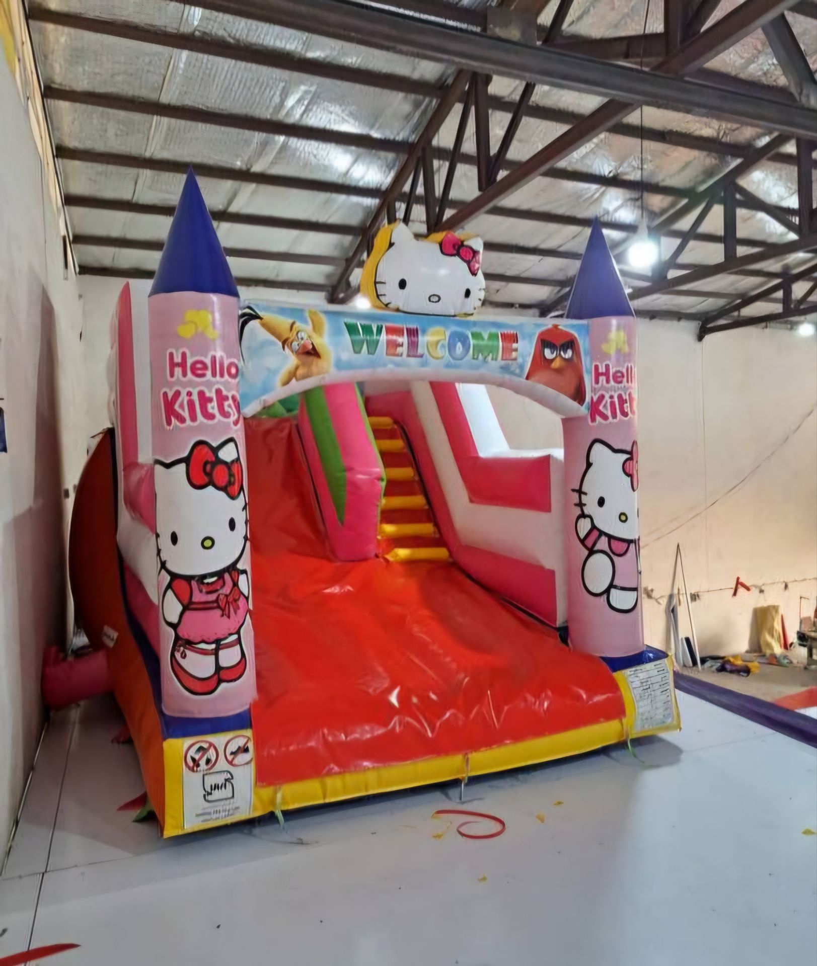 سرسره بادی طرح مناره مداد و کیتی - شادلین