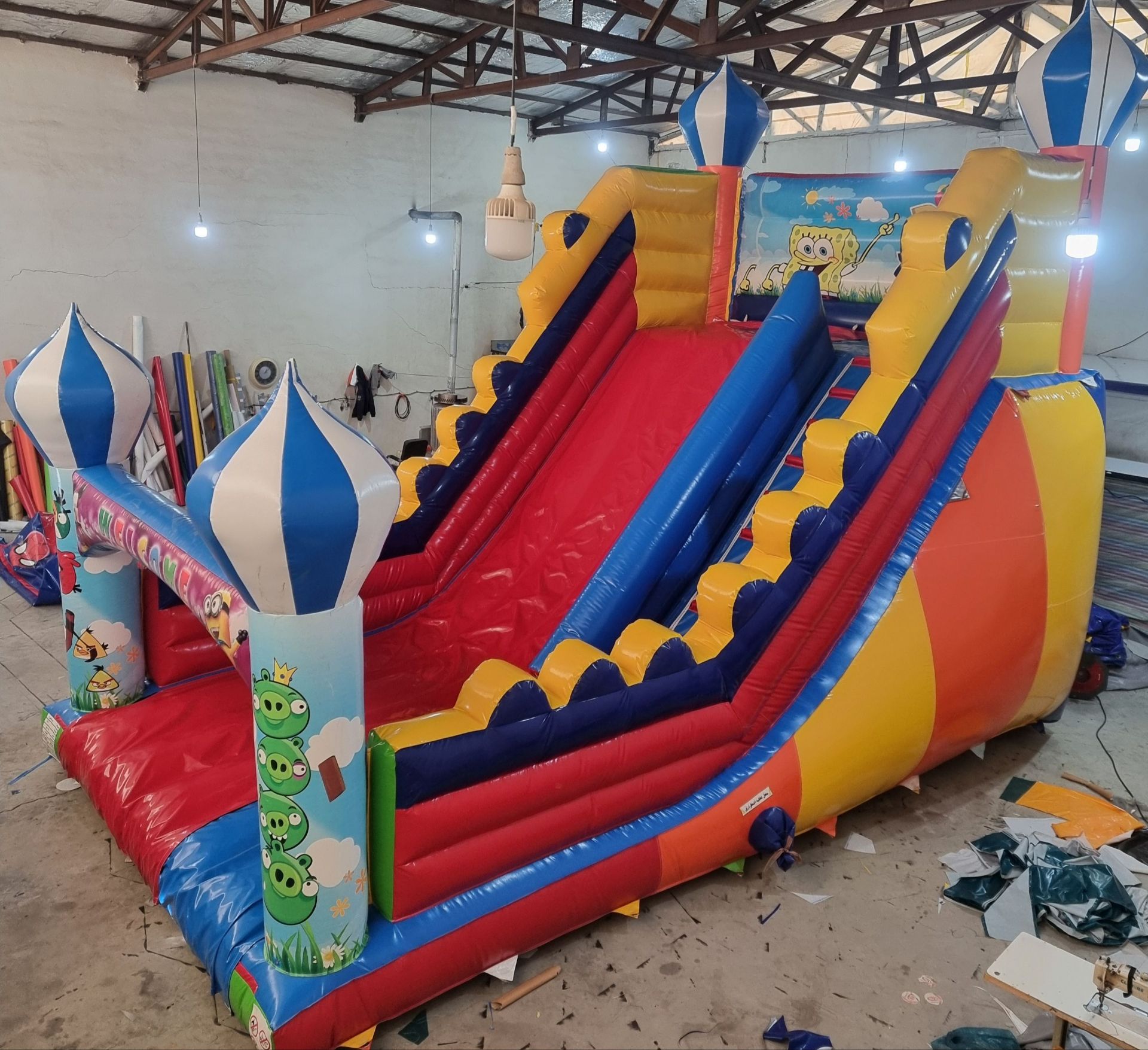 سرسره بادی استاندارد برای شهربازی