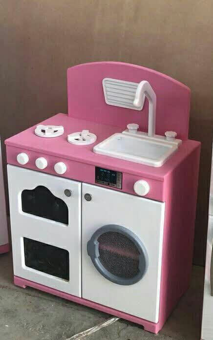 یخچال کودک با ابعاد ۱۱۰×۳۵×۴۰ سانتیمتر