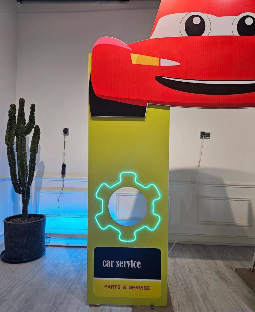 اتاقک بازی تعمیرگاهی با طراحی ایمن برای کودکان