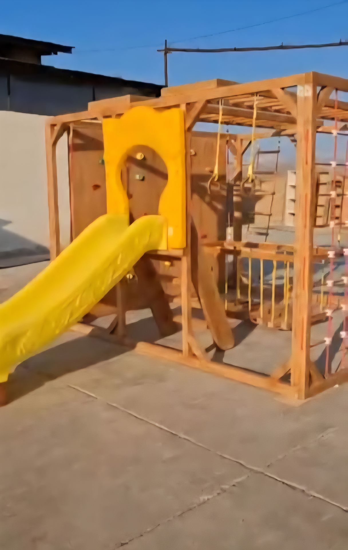 سازه بازی مربعی بزرگ کودک از چوب روس