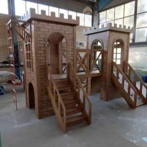 ادونچر برج دوقلعه با طراحی قلعه‌ای شادلین