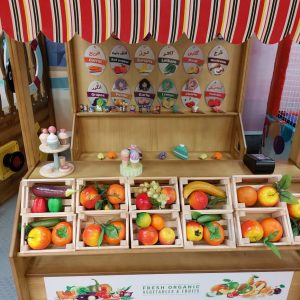 دکه میوه ارگانیک کودک شادلین - ابعاد ۱۲۰×۱۲۰×۱۵۰