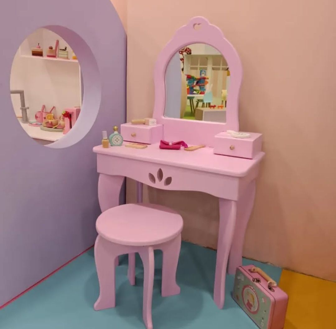 میز آرایش چوبی کودک مدل گلبرگ شادلین