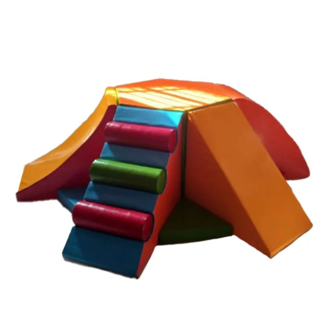 سازه فومی ۵ بخشی برای بازی و تحرک کودکان