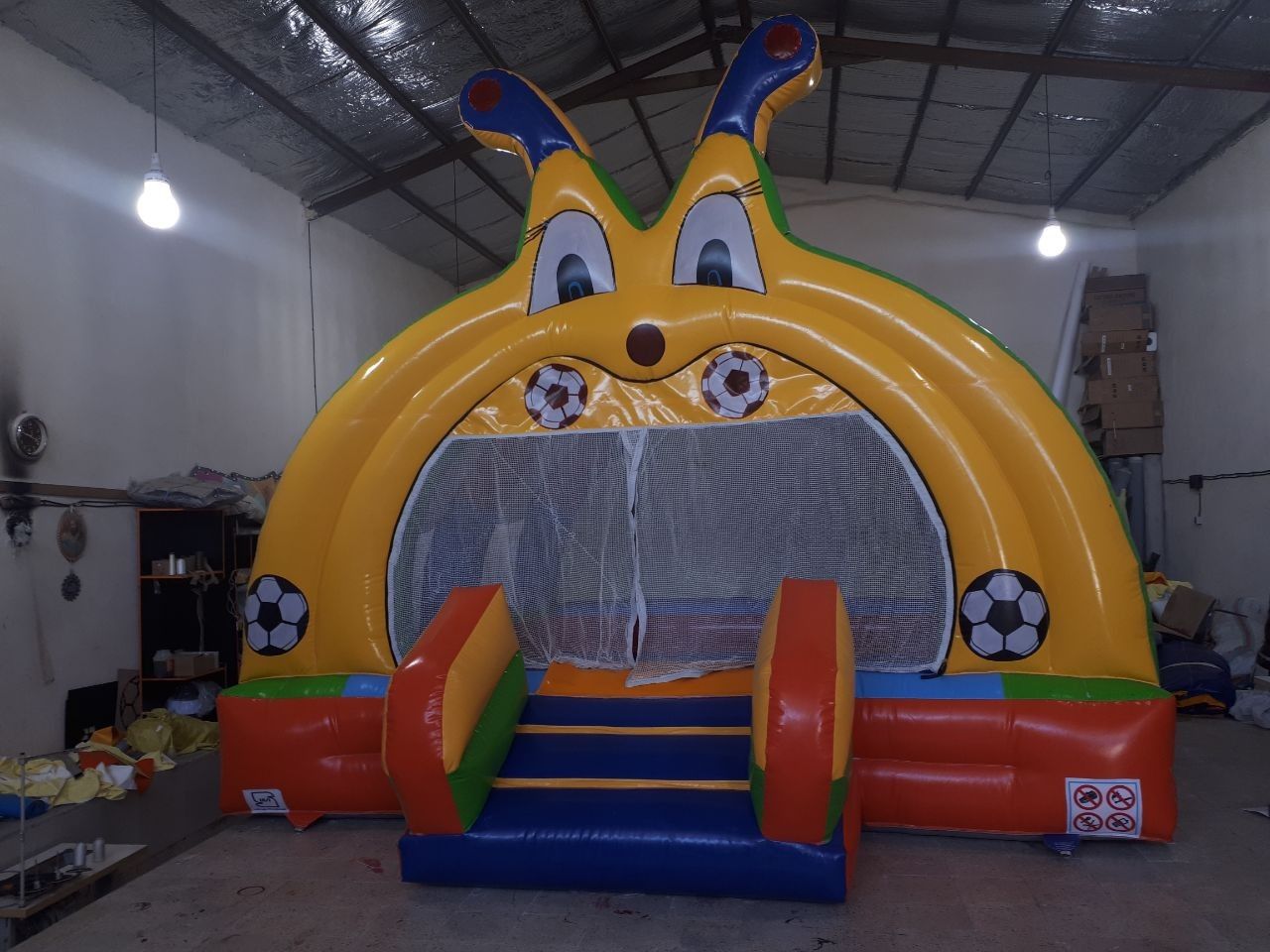 استخر توپ بادی طرح حلزون