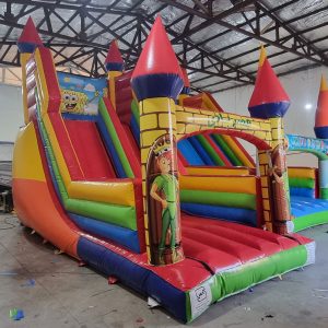 قصر بادی طرح پیتر پن ارتفاع ۷ متر