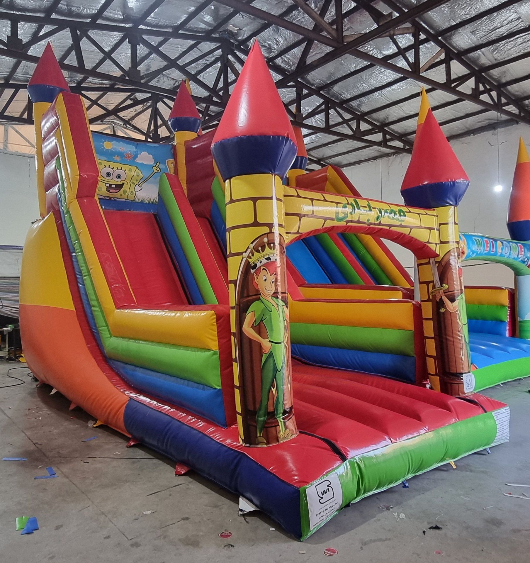 قصر بادی طرح پیتر پن ارتفاع ۷ متر