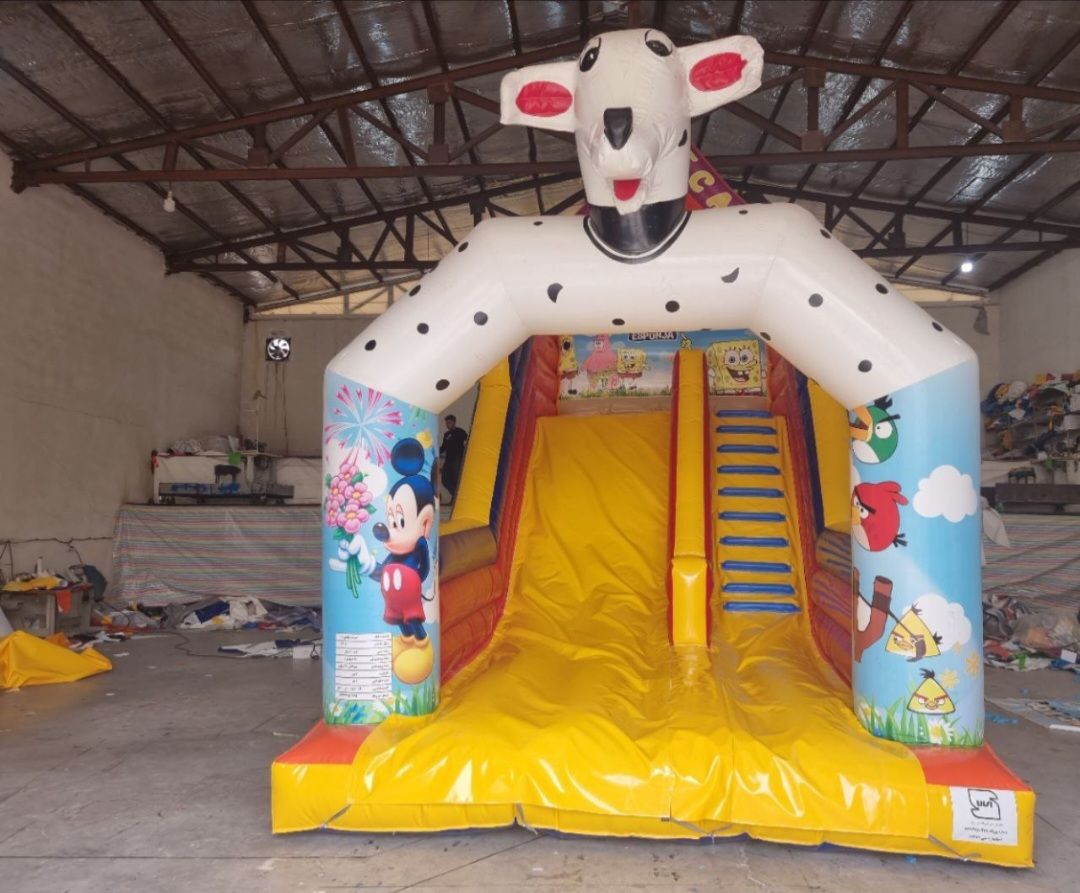 سرسره بادی گاو ارتفاع ۱۰ متر