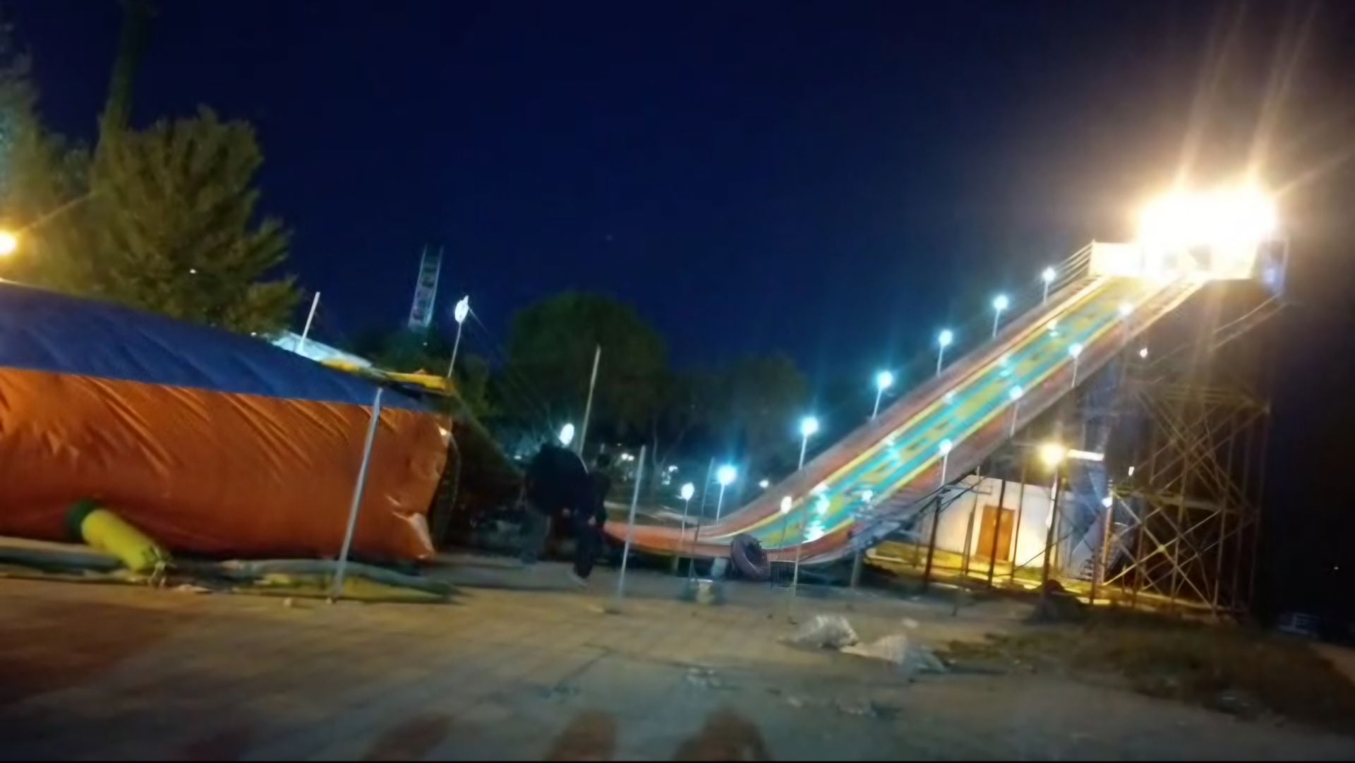 پیست پرش در آسمان - ارتفاع 15 متر