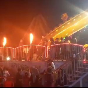 سفینه شهربازی بزرگسال شادلین - ظرفیت 70 نفر