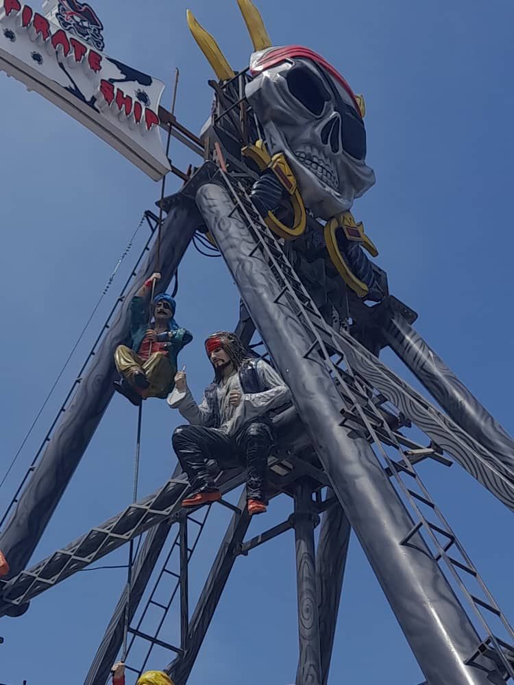 المان پرچم دزدان دریایی - طرح جمجمه و استخوان