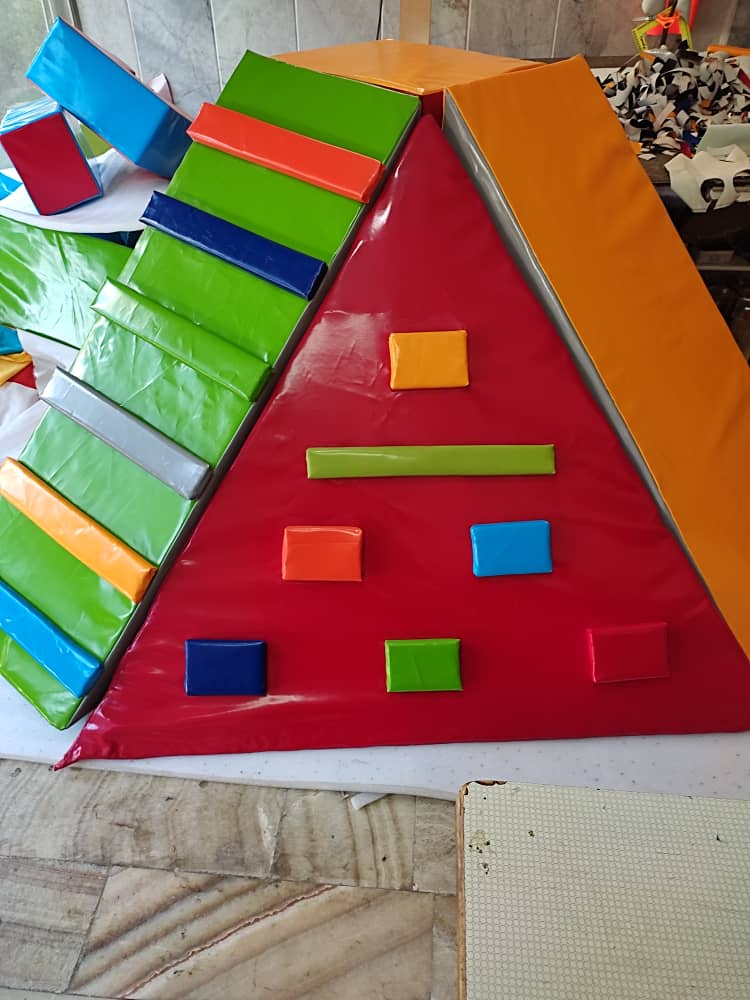 سازه فومی سه طرفه ورزشی شادلین - صخره نوردی، پله، سرسره